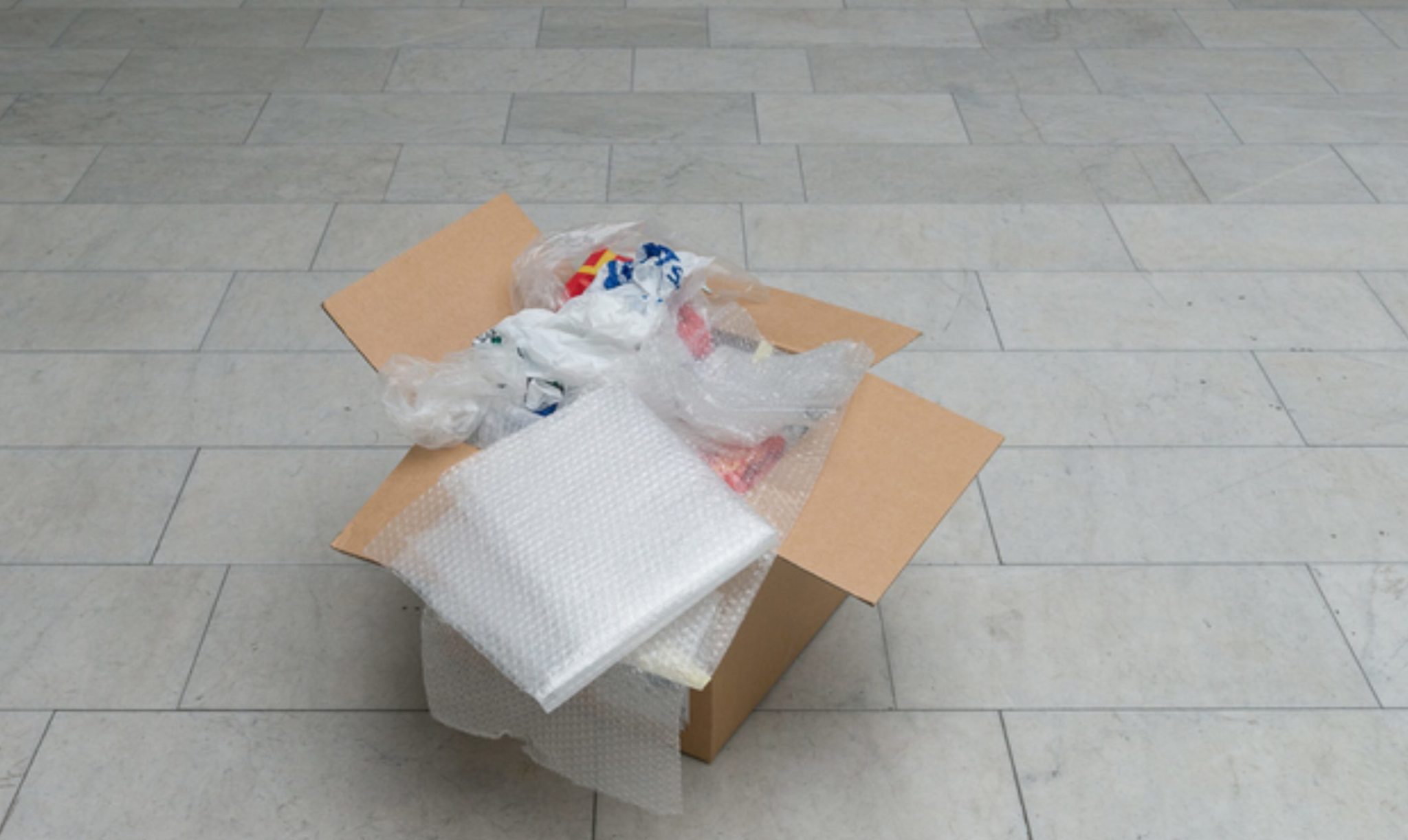 Bastant og upoetisk kunstspråk&nbsp;<span>(+)</span>