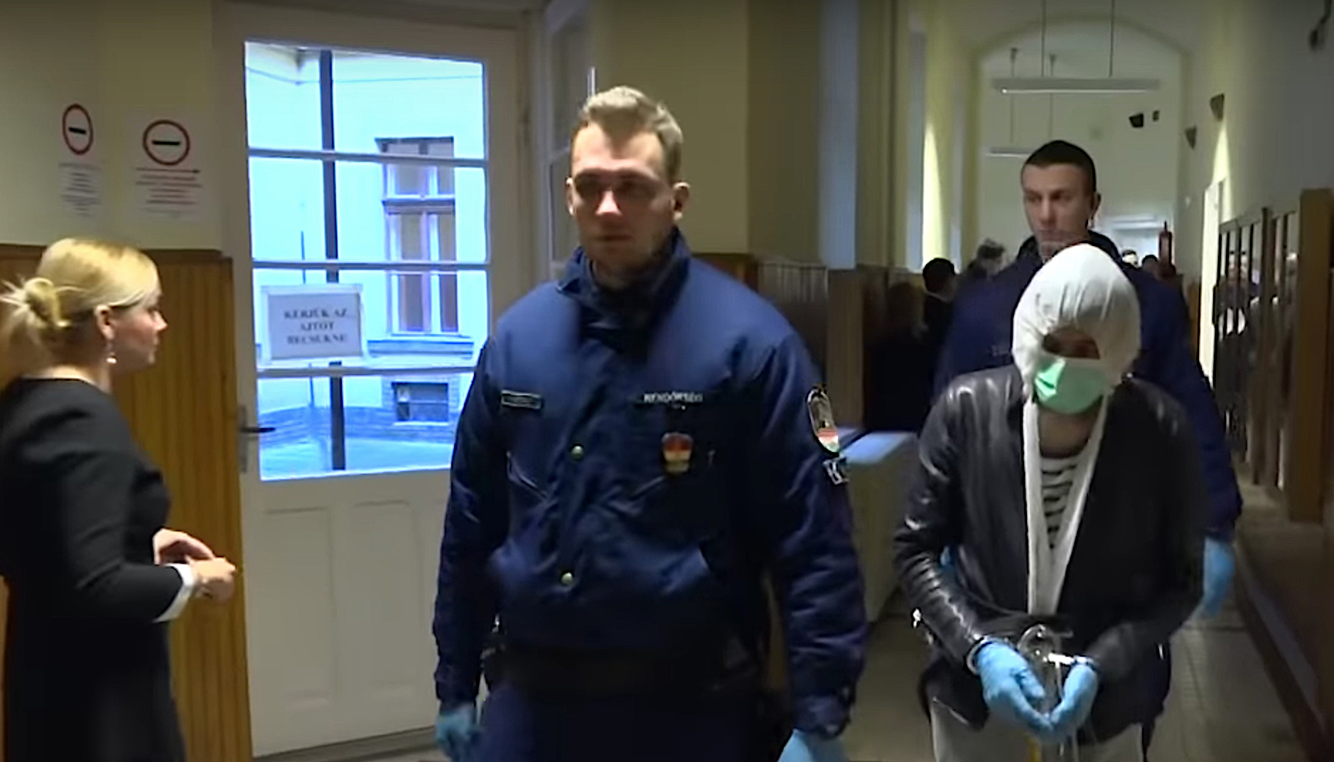 Ungarn: Migranter dømt til ett års fengsel etter illegal grensepassering&nbsp;<span>(+)</span>