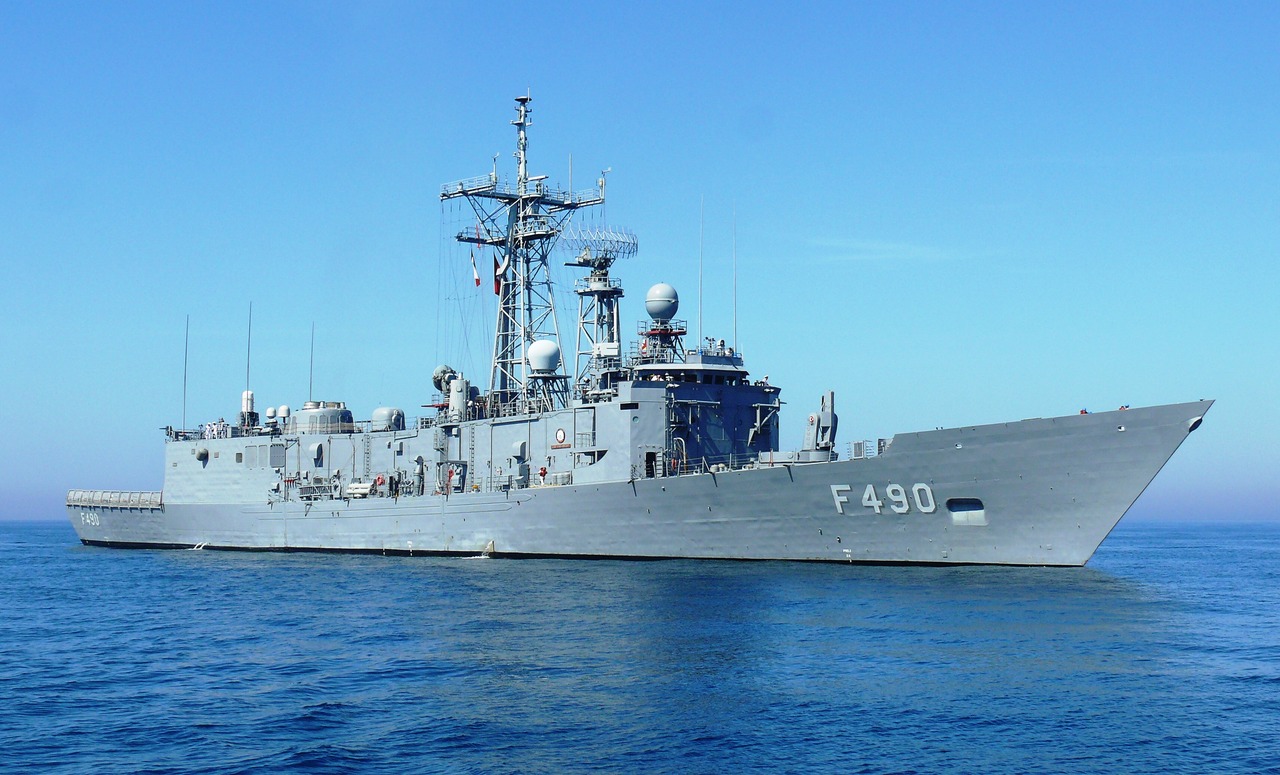 Tyrkiske krigsskip og soldater er fremme i Tripoli&nbsp;<span>(+)</span>