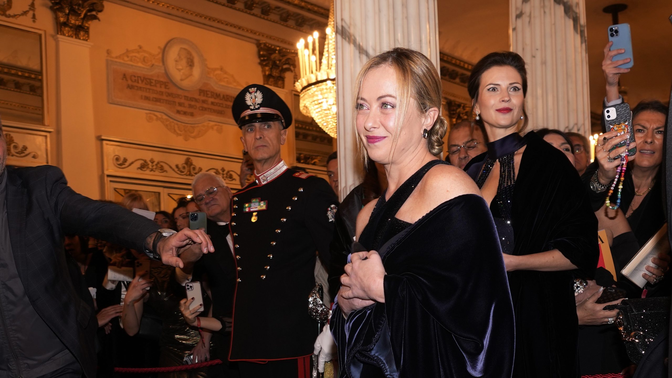 Italias statsminister forsvarer russisk opera på La Scala&nbsp;<span>(+)</span>