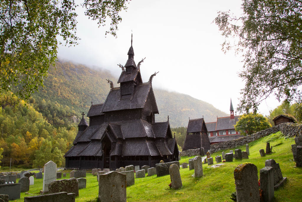 Borgund stavkirke er en av verdens ti vakreste kirker&nbsp;<span>(+)</span>