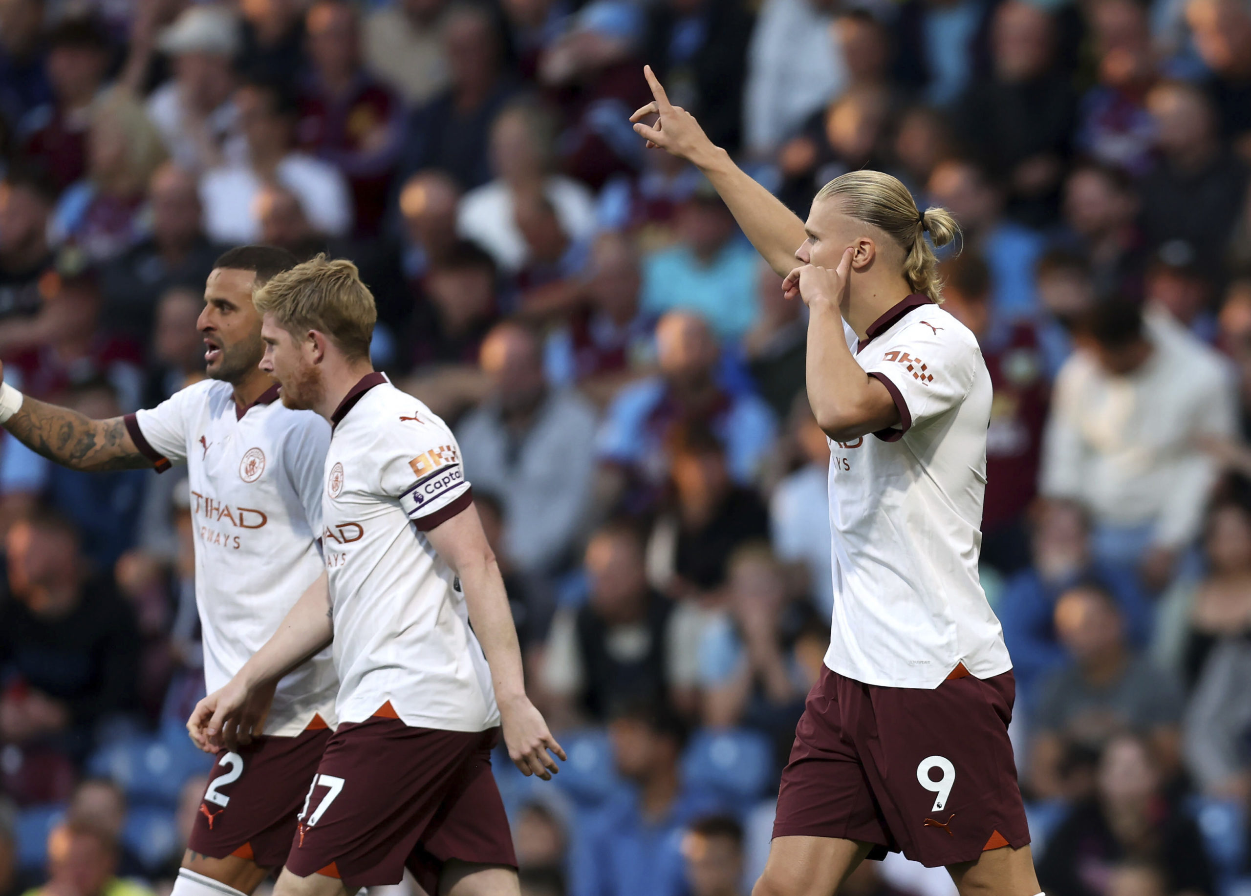Endelig er Premier League i gang, to scoringer av Haaland&nbsp;<span>(+)</span>