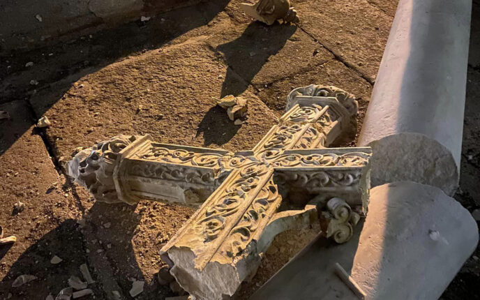 Også i Portugal: 638 år gammelt kors vandalisert. – Et angrep på nasjonal identitet&nbsp;<span>(+)</span>