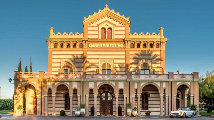 Fra industriens verden til eventyr­slott ved Barcelona