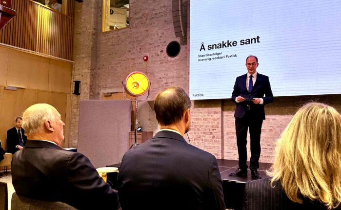 Mislyktes som faktasjekker, flytter fokus og omgrupperer