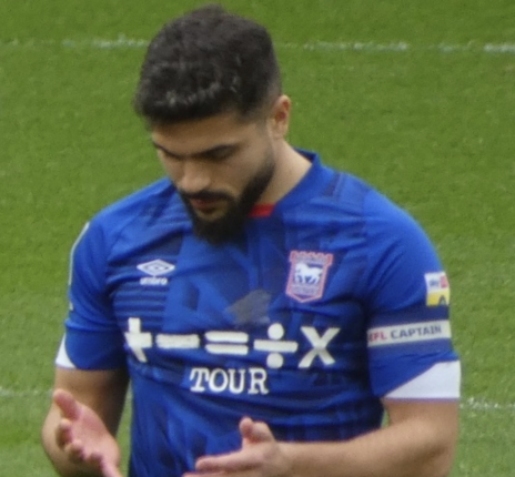 Ipswich-kaptein Sam Morsy var den eneste som nektet å bære arm&shy;bånd for trans&shy;mafiaen