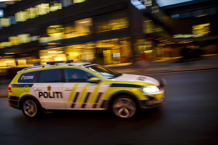 To pågrepet i taxi etter skudd mot leilighet i Oslo