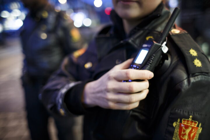 Tenåring pågrepet med machete og kniv ved Oslo S