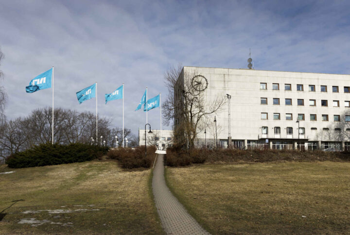 NRK kutter 150 årsverk