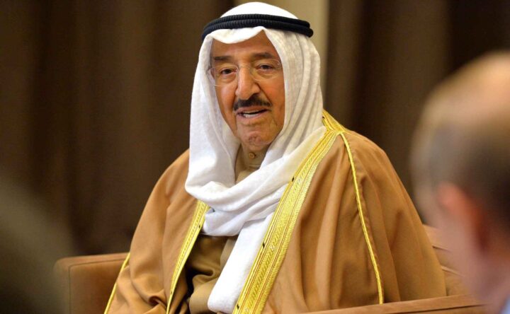 Kuwait annullerer titusener av stats&shy;borger&shy;skap: «Leverer landet tilbake til dets opp&shy;rinne&shy;lige folk»