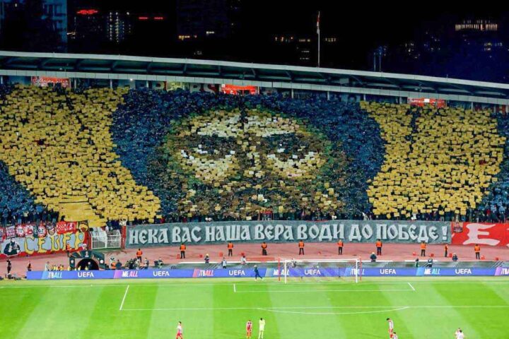 UEFA gir serbisk fotball&shy;klubb million&shy;bot for kristent tribune&shy;arrangement