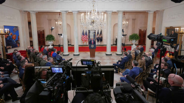 Trump: Krigen vil vare to–tre uker til