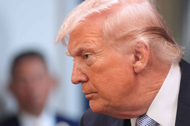 Trump på vippen i Iran