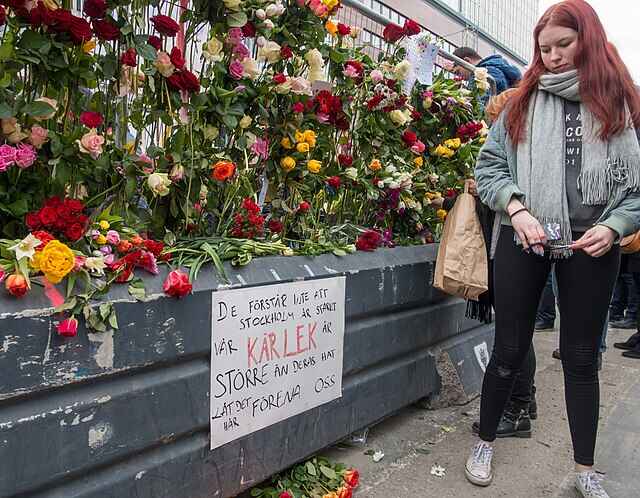 Ni år etter Drottning&shy;gatan – og Sverige har fortsatt ikke våknet