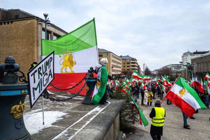 FIFA forbyr det iranske løve&shy;flagget under VM 2026 – palestina&shy;flagget tillates