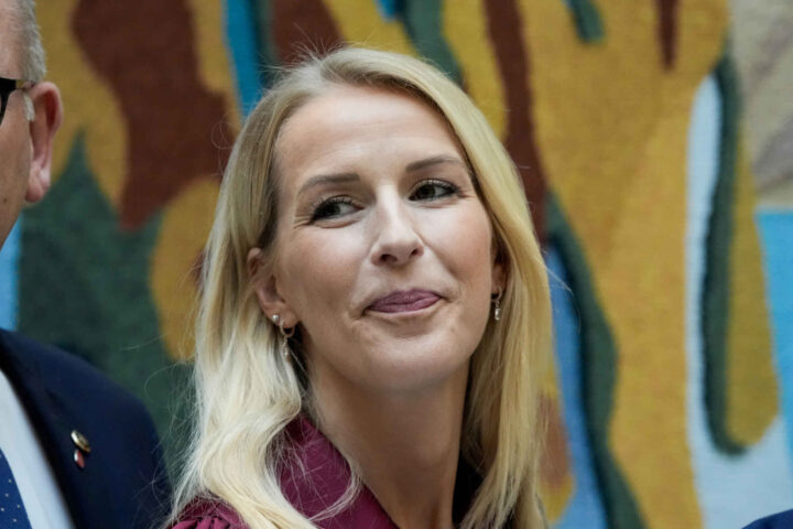 Krangel om hvem som er partiet for vanlige folk