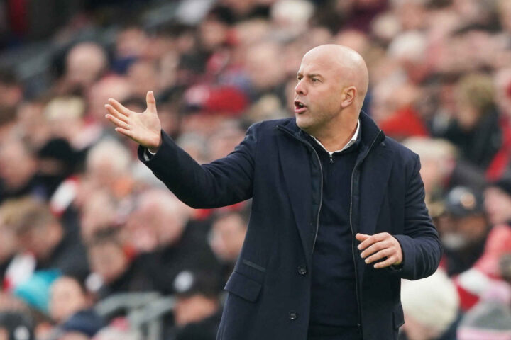 Arne Slot har fått sparken som Liverpool-sjef