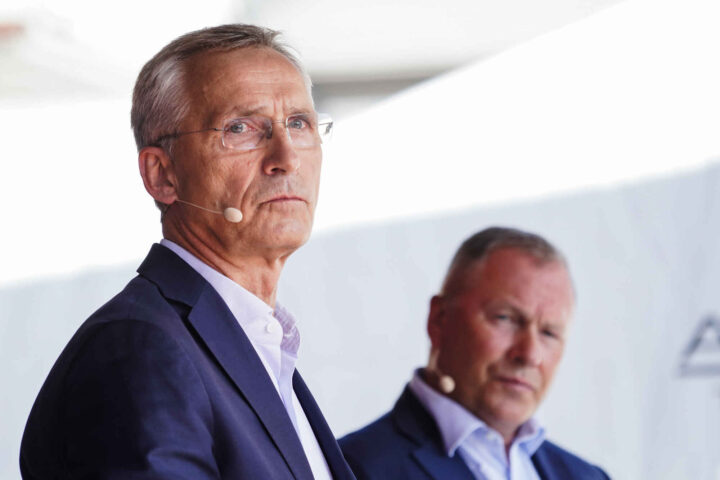 Det er ikke folket som lever over evne. Det er staten. Folket betaler bare regningen