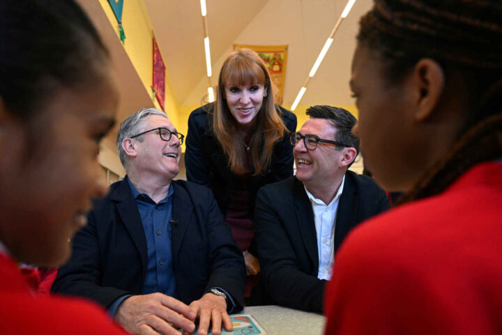 Andy Burnham snur 180 grader i spørs&shy;mål om trans&shy;rettig&shy;heter