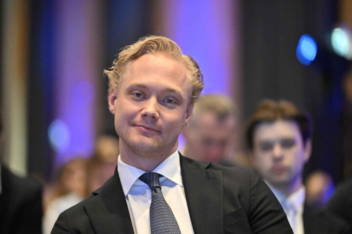 FrP størst blant dem under 30, Ap størst blant dem over 60