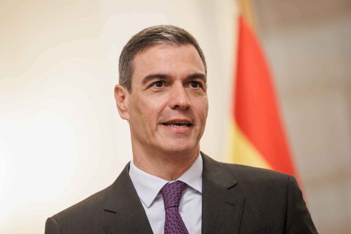 Nok en episode i Spanias korrupsjons&shy;bølge: Politi&shy;razzia i sosialist&shy;partiets hoved&shy;kvarter