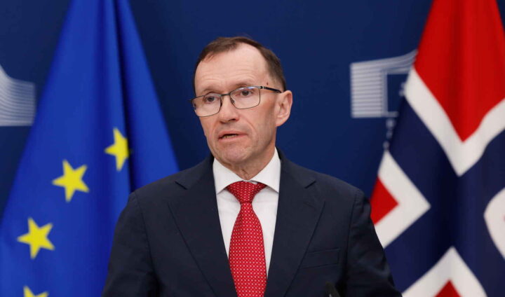 Barth Eide peker på EU som Norges redning i Trumps «gale verden»