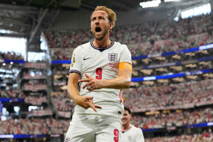 England impon&shy;erte i sin første kamp i VM 26
