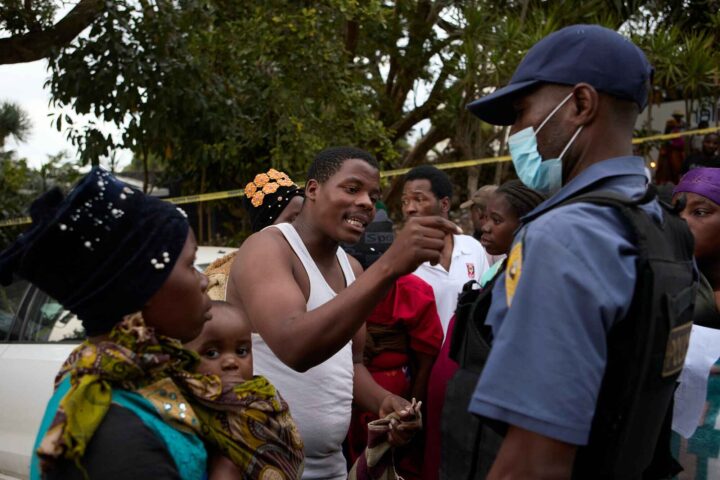 Migranter i Sør-Afrika: «De kom med macheter»