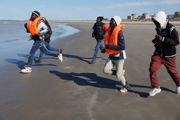 Frankrike: 83 prosent er for remigrasjon