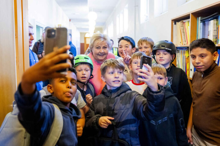 Skolen: Varsellampene har lyst lenge