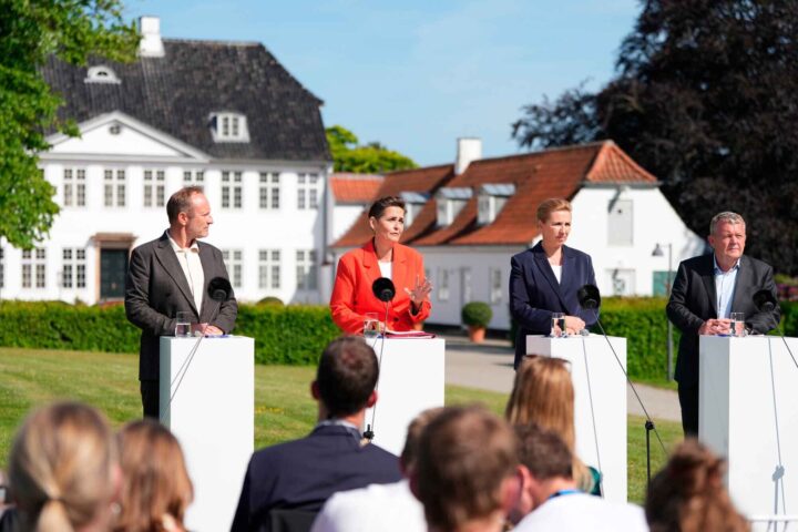 Mette Frederiksen begynner sin tredje periode som Danmarks statsminister