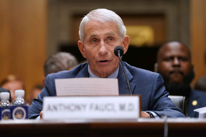 I anledning Anthony Fauci