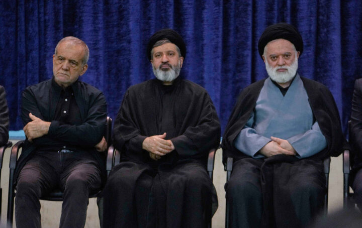 – Den islamske republikken Iran er i dag i realiteten i en fullskala krig med USA