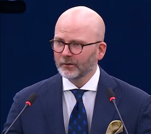Socialdemokrat&shy;erna forsøkte å stoppe EU-debatt om drapet på Christian Zedig: «Ynkelig»