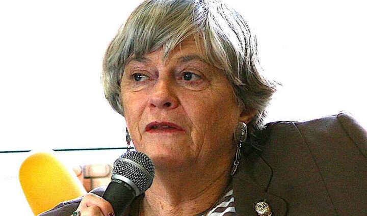 Mordet på Ann Widde­combe etter­forskes som terrorisme