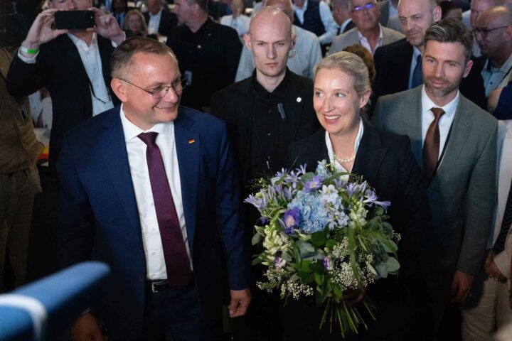 Tyskland: Over 1000 advokater krever forbud mot partiet AfD&nbsp;<span>(+)</span>