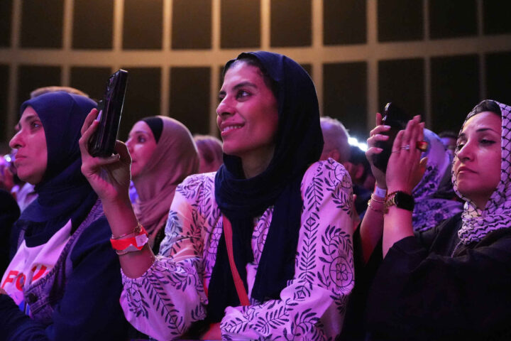 Primærvalg: Kampen står vel så mye innad i det Demokratiske partiet